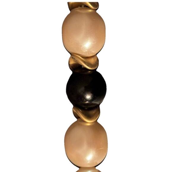 Richelieu Beaded Bangle Bracelet Faux Pearl Signed Jewelry 7” - Picture 8 of 8